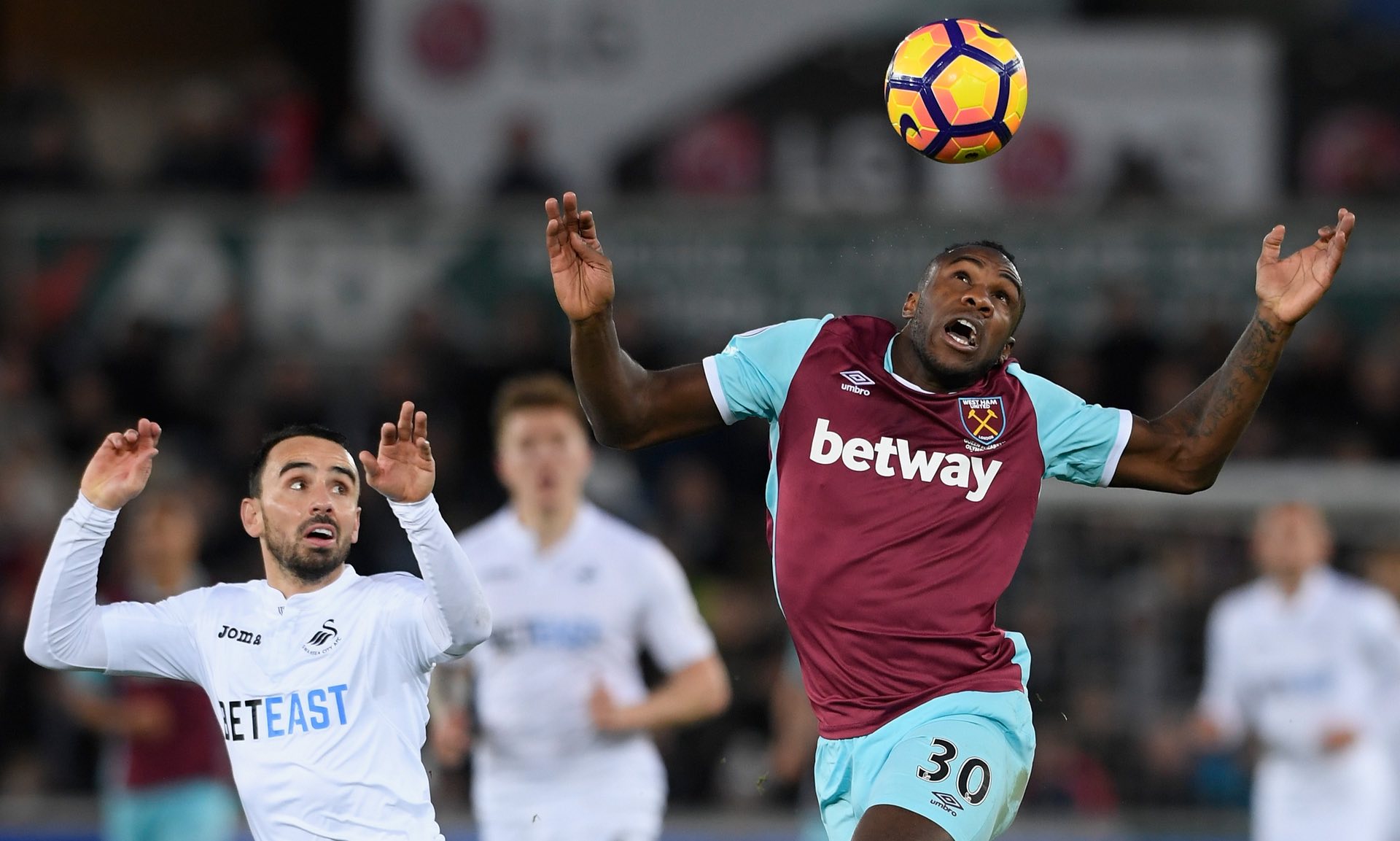 向来严格 向来严格